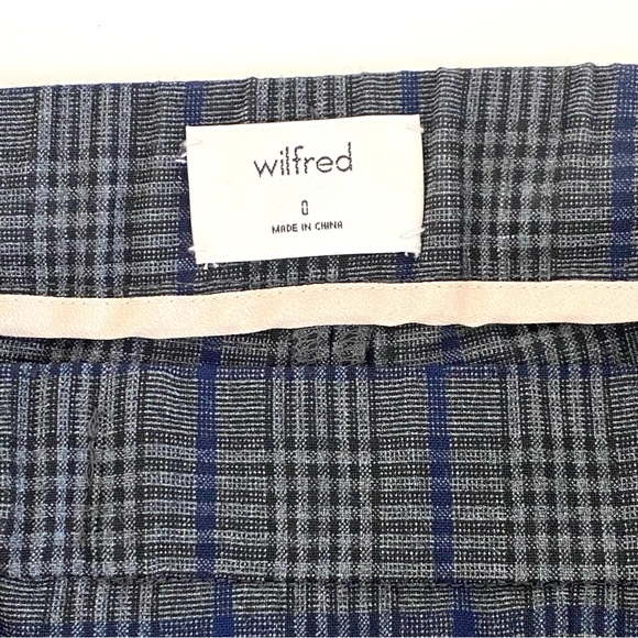 Aritzia Wilfred Darontal Pant in Navy Gray Plaid - Picture 4 of 8